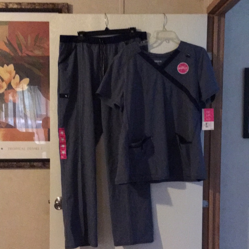Scrubstar scrubs